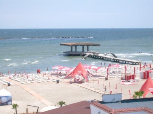 20% din suprafaţa de plajă închiriată a fost predată către operatori